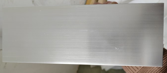 專業(yè)解決鋁型材除油除灰難題，瑞赫爾提供高效清潔方案